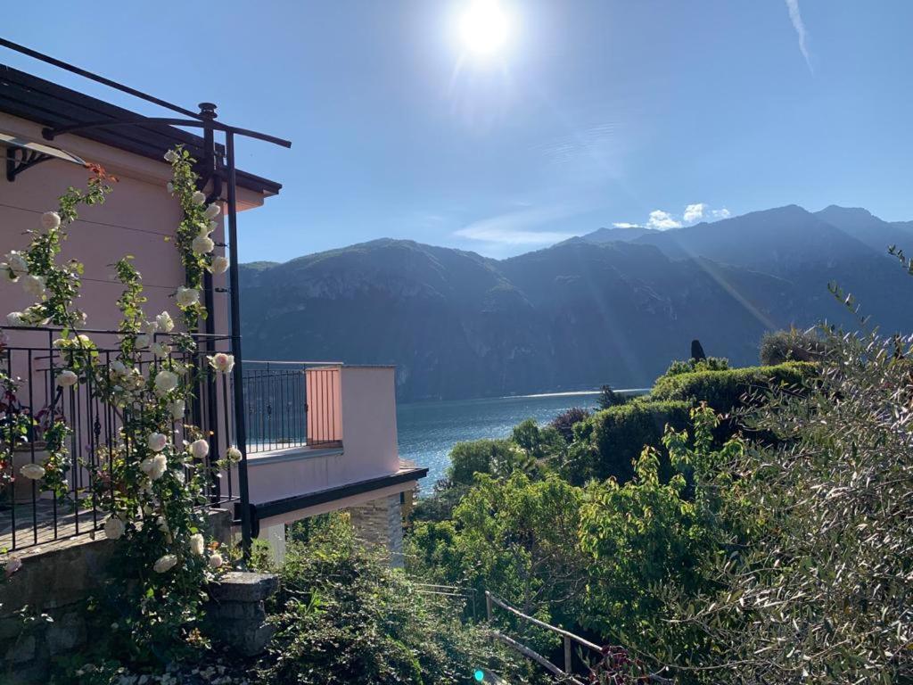 Angelina'S House With Lake View - 贝拉焦 外观 照片